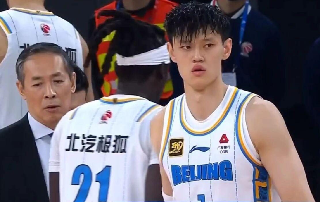 世界杯投注-北京男篮曾凡博即将复出，徐昕砍24+14被喊MVP，郭昊文现废人动作